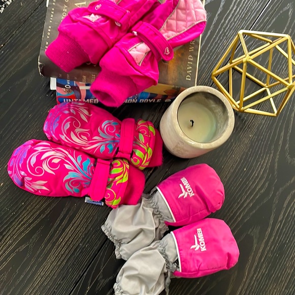 Well worn but still waterproof little girls pink kitten bundle - Picture 1 of 2